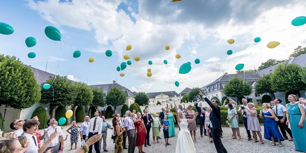 Destination-Wedding - Art der Location: Weingut / Heuriger - Burgenland - Feiern Sie Ihre Hochzeit im Schloss Halbturn im Burgenland.
Foto © weddingreport.at - Schloss Halbturn