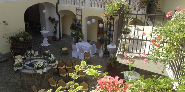 Destination-Wedding - Perfekte Jahreszeit: Sommer-Hochzeit - Aggsbach-Dorf - Residenz-Wachau