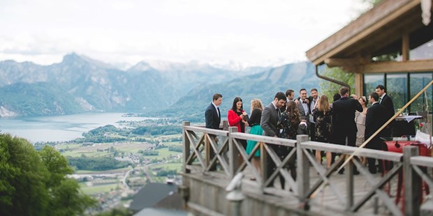 Destination-Wedding - Perfekte Jahreszeit: Sommer-Hochzeit - Traunsee - Die Panorama-Terrasse - zum Luftholen und zum Feiern... - Gmundnerberghaus