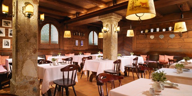 Destination-Wedding - Art der Location: Restaurant - Oberbayern - Restaurant s'Herzl - Hotel Goldener Hirsch*****