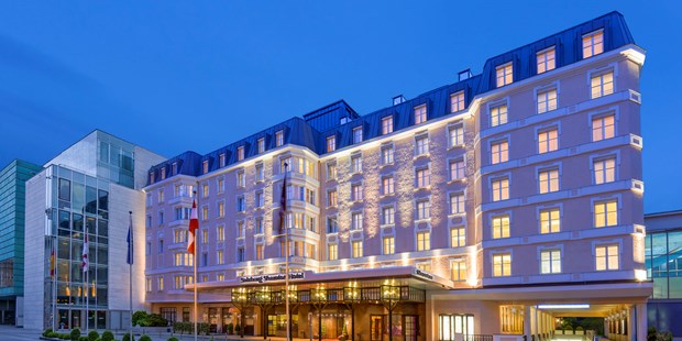 Destination-Wedding - Preisniveau Hochzeitsfeier: €€€ - Salzburg - Hotelansicht - Sheraton Salzburg Hotel