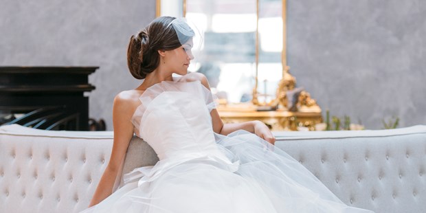 Destination-Wedding - Preisniveau Hochzeitsfeier: €€ - Donauraum - Das perfekte Hochzeitsshooting im Hotel Sans Souci Wien. - Hotel Sans Souci Wien
