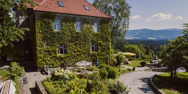 Destination-Wedding - Perfekte Jahreszeit: Herbst-Hochzeit - Breitenberg (Landkreis Passau) - Villa Breitenberg