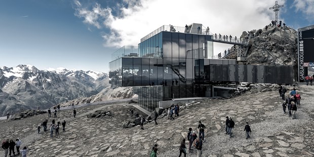 Destination-Wedding - Art der Location: Restaurant - Heiraten im ice Q auf 3.048 m Seehöhe am Gipfel des Gaislachkogls - ice Q