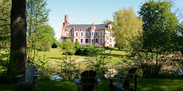 Destination-Wedding - Nachbarschaft (Lärm): keine unmittelbare Nachbarschaft - Ostseeküste - Hotel Schloss Gamehl Parksicht - Hotel Schloss Gamehl