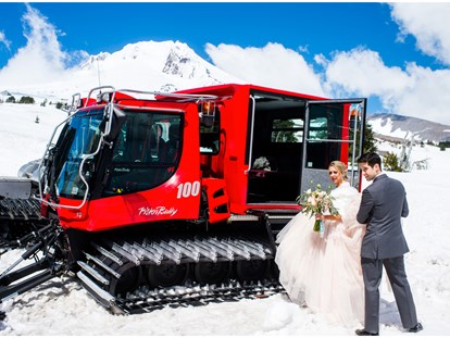 Destination-Wedding - Mehrtägige Packages: 3-tägiges Rahmenprogramm - Pistenbully - My Alpenwelt Resort****Superior