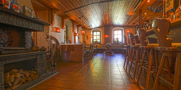 Destination-Wedding - barrierefreie Location - Erzgebirge - Gastraum "Kaminzimmer" - Brauerei Zwönitz