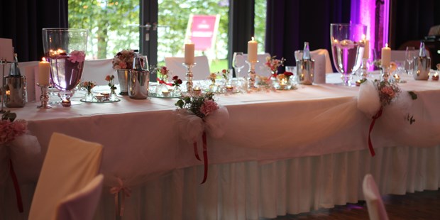 Destination-Wedding - Preisniveau Hochzeitsfeier: €€ - Schleswig-Holstein - Hotel Altes Stahlwerk