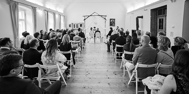 Destination-Wedding - Destination-Wedding: mit mehrtägigem Rahmenprogramm - Mühlviertel - Indoor-Trauung - Lester Hof