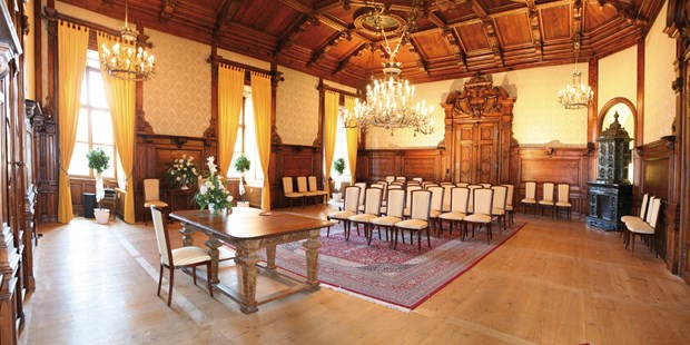 Destination-Wedding - Standesamtliche Trauung - Mondsee - Standesamt Mondsee Fürstenzimmer - Schlosshotel Mondsee