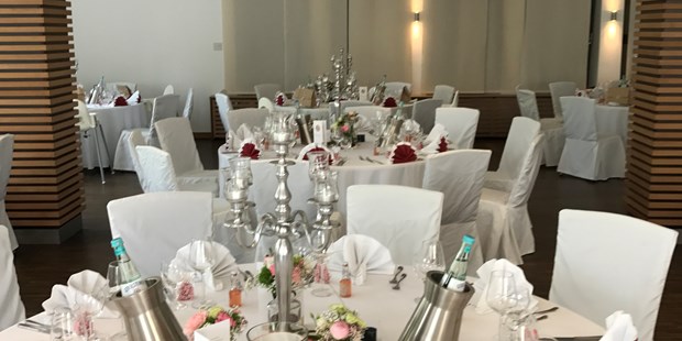 Destination-Wedding - Preisniveau Hochzeitsfeier: €€ - Niederrhein - Saal - Heiner's Parkhotel