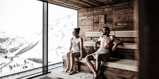 Destination-Wedding - Ausstattung der Suiten: Balkon - Sauna Sky Relax Area - SKI | GOLF | WELLNESS Hotel Riml****S
