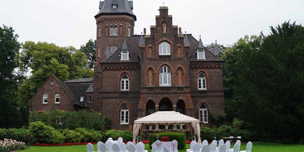 Destination-Wedding - Art der Location: Schloss / Burg - Marienburg Monheim