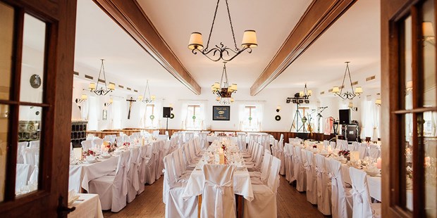 Destination-Wedding - Art der Location: Restaurant - Tirol - Feiern Sie Ihre Hochzeit im Landgasthof & Hotel Linde in 6275 Stumm.
foto © blitzkneisser.com - Landgasthof & Hotel Linde