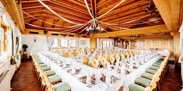 Destination-Wedding - Hunde erlaubt - Kärnten - Vintage Hochzeitstafel für 100 Personen - Gipfelhaus Magdalensberg