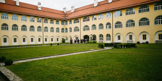 Destination-Wedding - Garten - Kärnten - Feiert eure Hochzeit im Stift St. Georgen am Längsee. - Stift St. Georgen