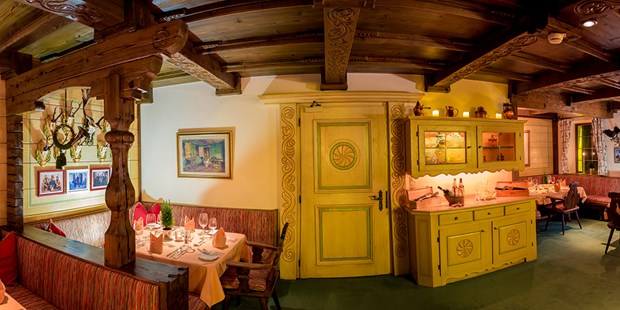 Destination-Wedding - Art der Location: Restaurant - Tiroler Oberland - Hotel Kristberg (Ihre Winterhochzeit)