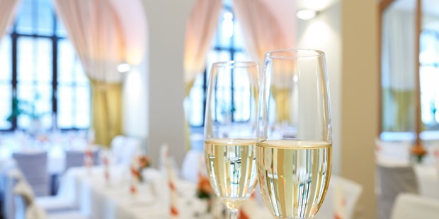 Destination-Wedding - Perfekte Jahreszeit: Winter-Hochzeit - Bayern - Hotel VICTORIA Nürnberg