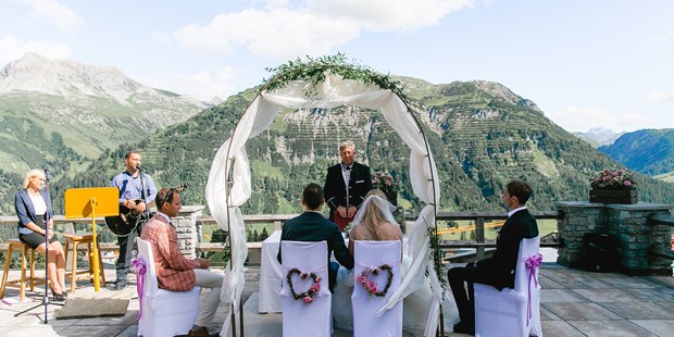Destination-Wedding - Preisniveau Zimmer/Suiten: €€€ - Vorarlberg - (c) Tanja und Josef Photographie und Film  - Hotel Goldener Berg & Alter Goldener Berg