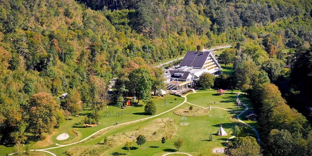 Destination-Wedding - Preisniveau Hochzeitsfeier: €€ - Baden (Baden) - Seminar- und Eventhotel Krainerhütte