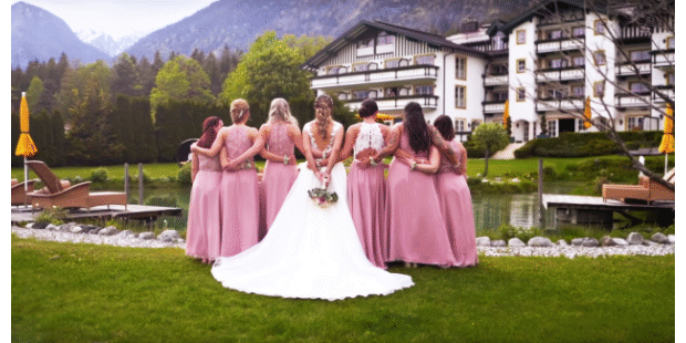 Destination-Wedding - Art der Location: Gasthof / Gasthaus - Foto Kulisse - Alpenhotel Speckbacher Hof