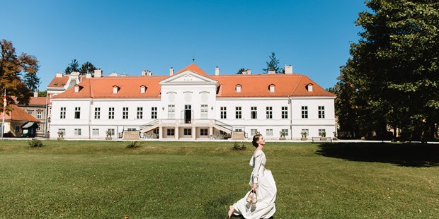 Destination-Wedding - Garten - Traumhochzeit im Schloss Miller-Aichholz, Europahaus Wien - Schloss Miller-Aichholz - Europahaus Wien