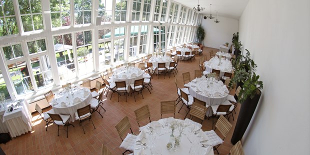Destination-Wedding - Art der Location: Restaurant - Orangerie - Schloss Miller-Aichholz - Europahaus Wien