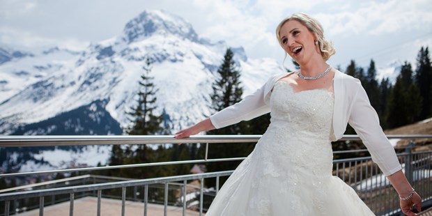 Destination-Wedding - Preisniveau Hochzeitsfeier: €€ - Vorarlberg - Eisprinzessin am Arlberg sein... - Hotel Sonnenburg