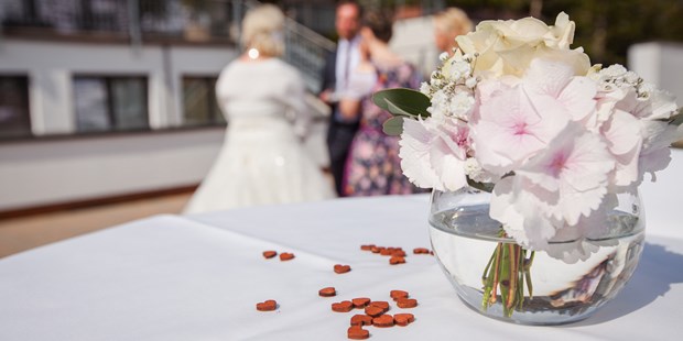 Destination-Wedding - Preisniveau Hochzeitsfeier: €€€ - Österreich - Passende Dekoration... - Hotel Sonnenburg