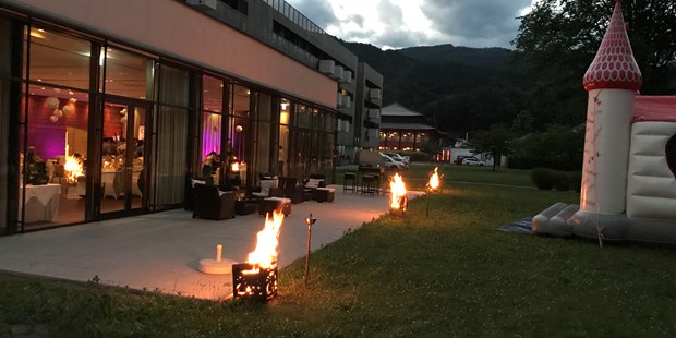 Destination-Wedding - Umgebung: am Fluss - Leoben (Leoben) - Terrasse  - Falkensteiner Hotel & Asia SPA Leoben