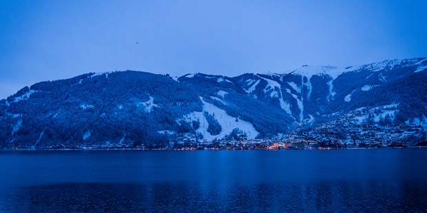 Destination-Wedding - Umgebung: am Land - Pinzgau - Feiern Sie Ihre Winterhochzeit im Bellevue am Zeller See. - Seehotel Bellevue****s