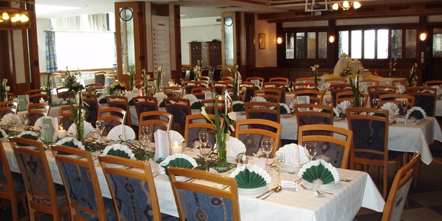 Destination-Wedding - Art der Location: Restaurant - Pyhrn Eisenwurzen - 1A Landhotel Schicklberg
