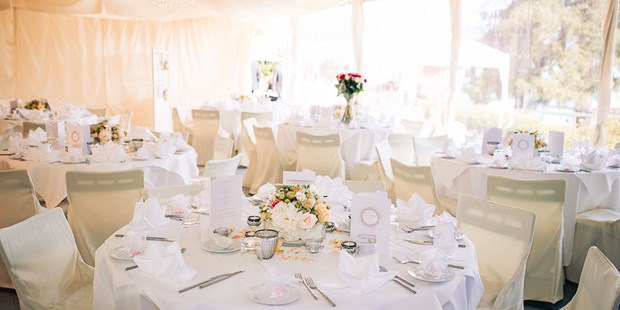 Destination-Wedding - Mehrtägige Packages: 3-tägiges Rahmenprogramm - Romantic table Setting @ Miralago - Hotel SCHLOSSVILLA MIRALAGO - die wundervolle, einzigartige Location direkt am Wörthersee - 