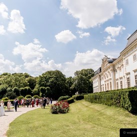 Hochzeitslocation: Feiern Sie Ihre Hochzeit im Schloss Halbturn im Burgenland.
Foto © weddingreport.at - Schloss Halbturn