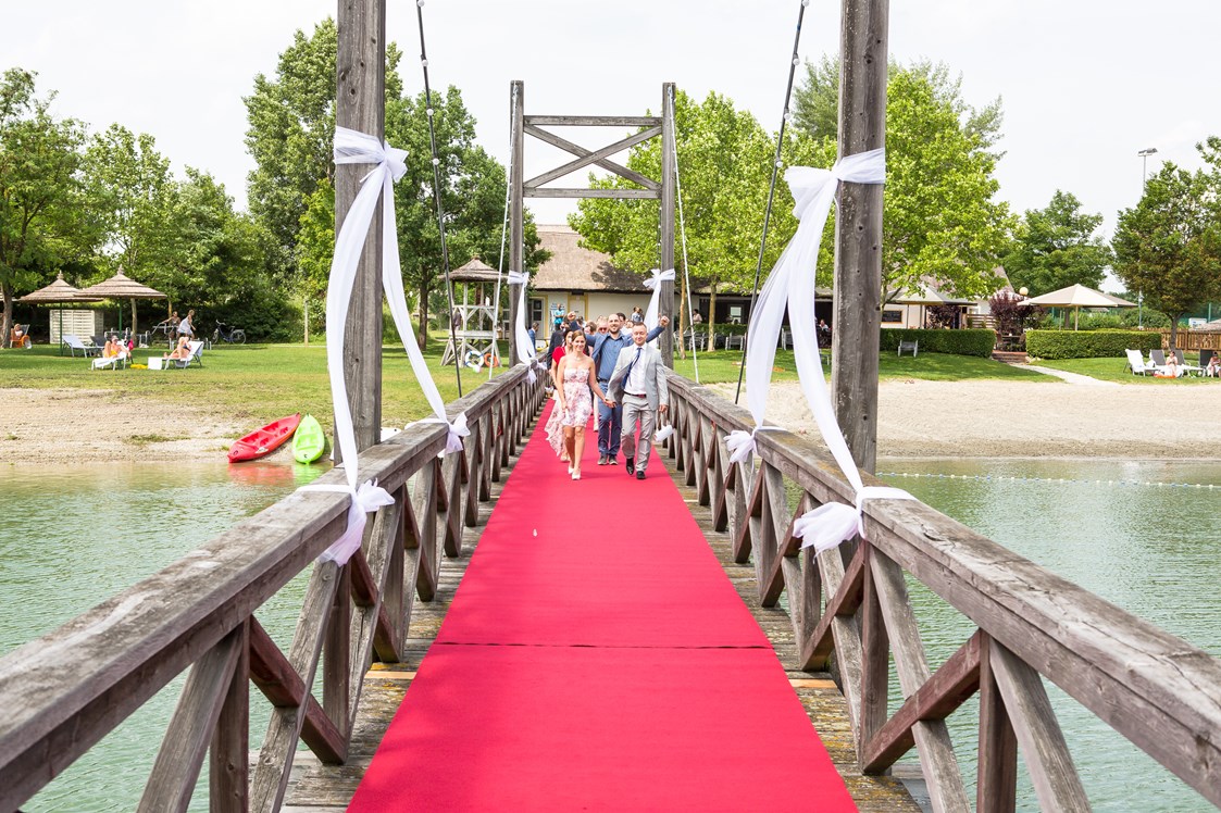 Hochzeitslocation: Hochzeit Insel im See - Zugang - VILA VITA Pannonia