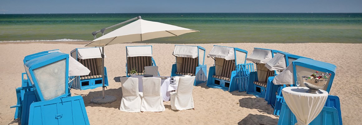 Hochzeitslocation: Standesamtliche Trauung am Strand im Ostseebad Göhren - Hotel Hanseatic Rügen & Villen