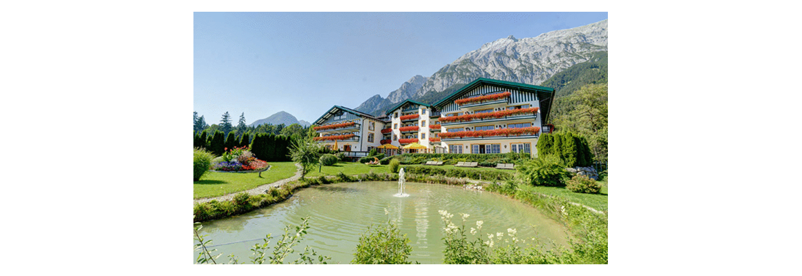 Hochzeitslocation: Berge und Bio-Badeteich - Alpenhotel Speckbacher Hof