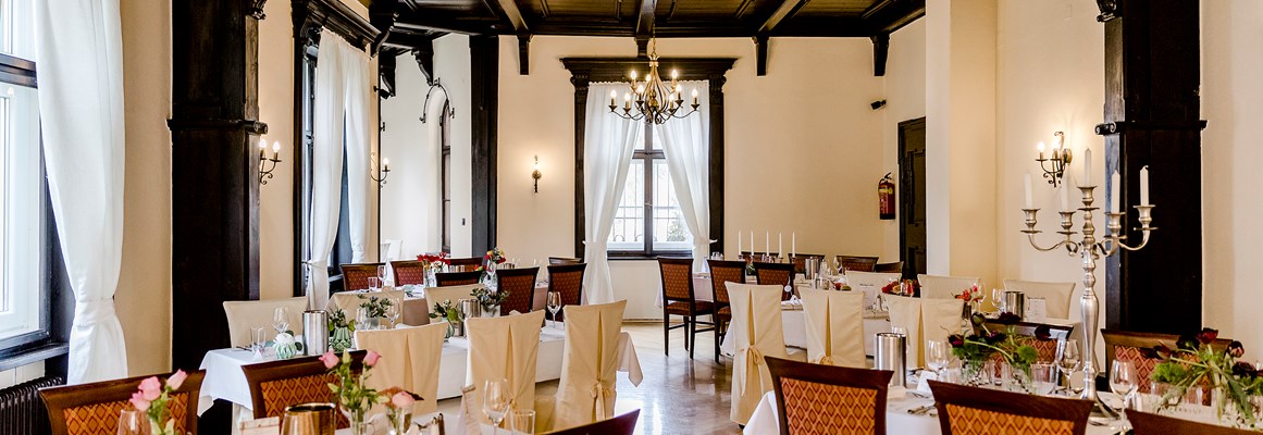 Hochzeitslocation: Speisesaal für bis zu 100 Personen - Georgi Schloss und Weingut