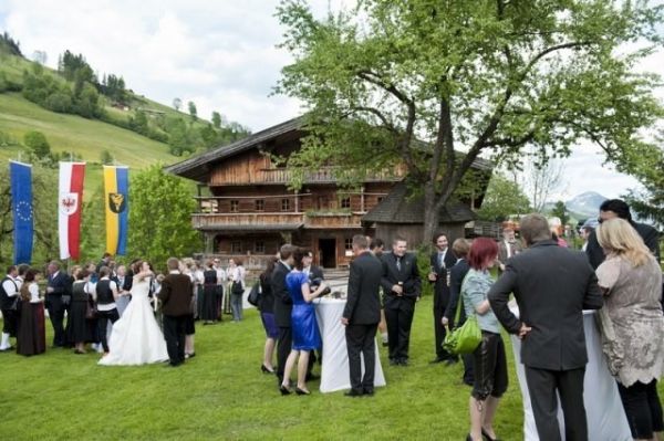 L&auml;ndliche Br&auml;uche und uriges Ambiente