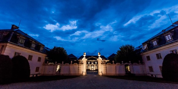 Destination-Wedding - Art der Location: Hotel / Chalet - Feiern Sie Ihre Hochzeit im Schloss Halbturn im Burgenland.
Foto © weddingreport.at - Schloss Halbturn