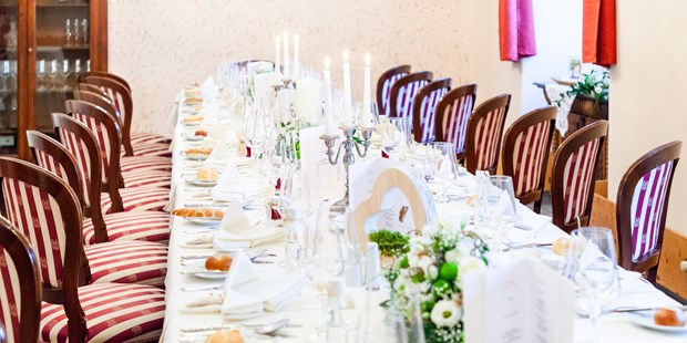 Destination-Wedding - Preisniveau Hochzeitsfeier: €€ - Waldviertel - Schlosshotel Rosenau