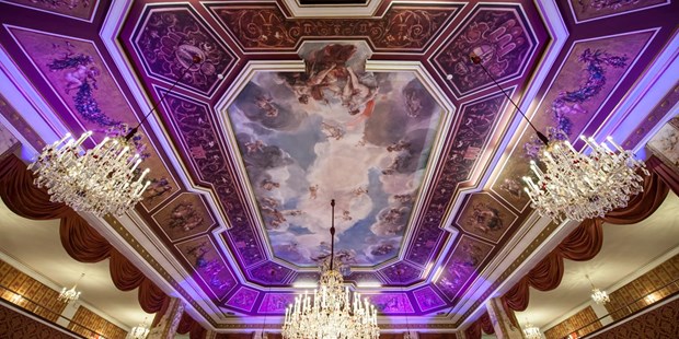 Destination-Wedding - Preisniveau Hochzeitsfeier: €€ - Donauraum - unser prunkvoller Ballsaal - Austria Trend Parkhotel Schönbrunn