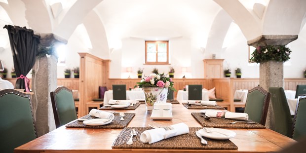 Destination-Wedding - Preisniveau Zimmer/Suiten: €€ - Salzburger Seenland - Romantik Hotel GMACHL****S