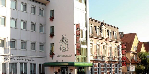 Destination-Wedding - Preisniveau Zimmer/Suiten: € - Schwarzwald - Gäste können im Hotel Danner übernachten - Chinarestaurant Fudu Rheinfelden