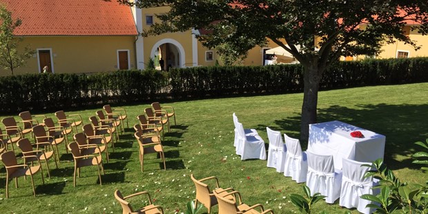 Destination-Wedding - Preisniveau Hochzeitsfeier: €€ - Geras - Schüttkasten Geras