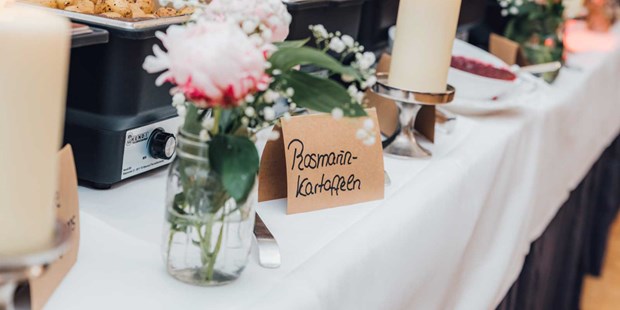 Destination-Wedding - Hagen (Hagen, Stadt) - Kulinarisch kommt jeder voll auf seine Kosten. - Hotel & Restaurant DRESEL