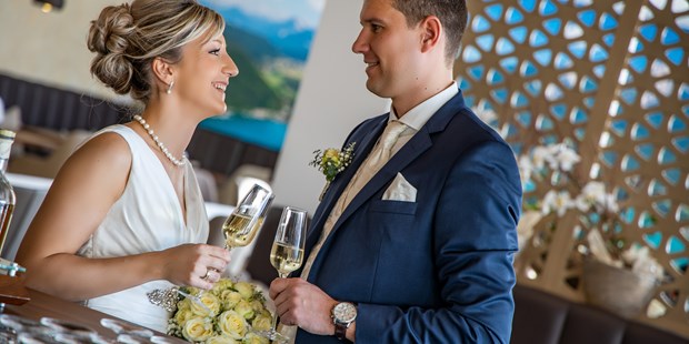 Destination-Wedding - Perfekte Jahreszeit: Herbst-Hochzeit - Kärnten - Empfang - Hotel Seven Villach