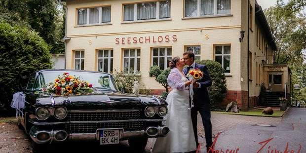 Destination-Wedding - Art der Location: Villa / privates Anwesen - Seeschloss am Bötzsee bei Berlin