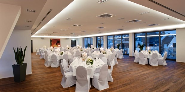 Destination-Wedding - Art der Location: Eventlocation / Fabrik / Lagerhalle - Region Köln-Bonn - FrühLounge