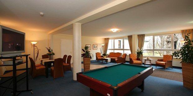 Destination-Wedding - Preisniveau Zimmer/Suiten: € - Seenplatte - Aufenthaltsraum / Lobby - Seehotel Heidehof